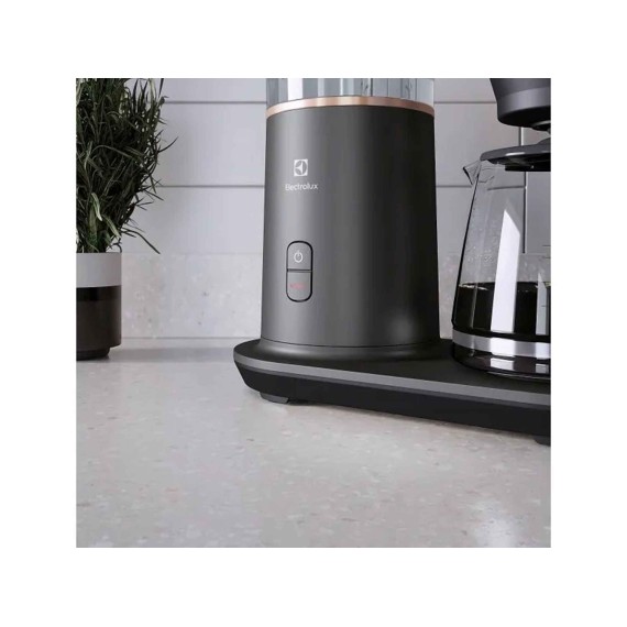 Կաթիլային սրճեփներ ELECTROLUX E7CM1-4MTM 