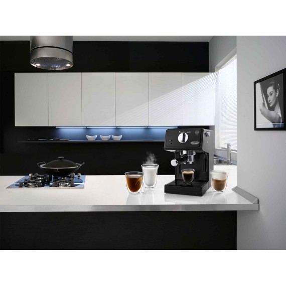 Կիսաավտոմատ սրճեփ մեքենաներ DELONGHI ECP31.21 