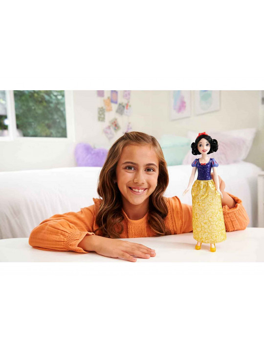 Кукла MATTEL DP Fashion Core Doll - Snow White HLW08 