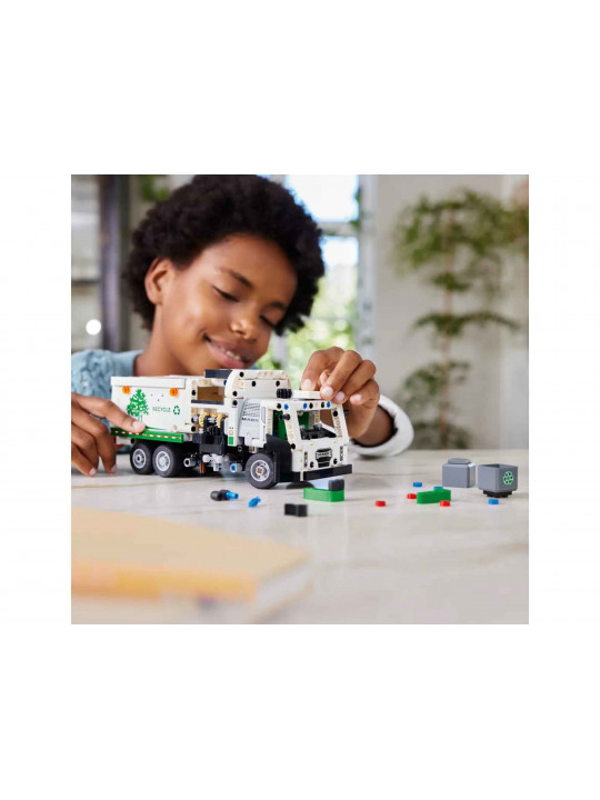 Конструктор LEGO 42167 TECHNIC ԷԼԵԿՏՐԱԿԱՆ ԱՂԲԱՏԱՐ ՄԵՔԵՆԱ MACK® LR 