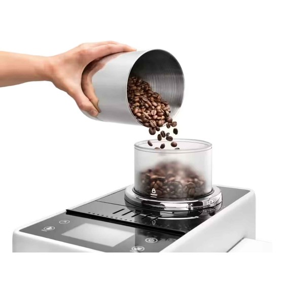 Автоматические кофемашины DELONGHI RIVELIA EXAM440.35.W 