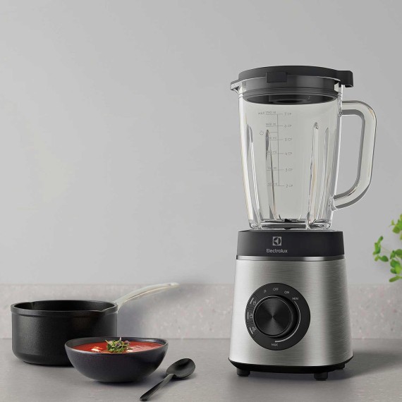Блендер ELECTROLUX E6TB1-6ST 