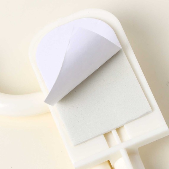 Вешалка для одежды XIMI 6936706484872 ADHESIVE (484872)
