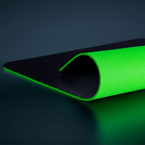 Mouse pad RAZER Gigantus V2 Medium Mat (Black) (RZ02-03330200-R3M1)