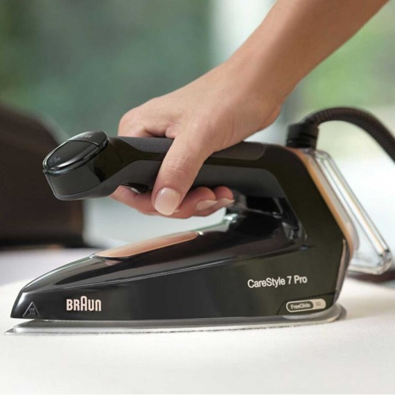 Гладильная паровая станция BRAUN IS7286BK 