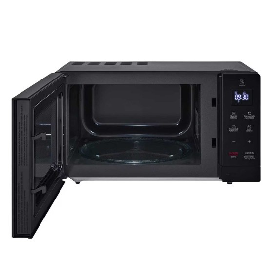 Микроволновая печь LG MS-3032JAS 