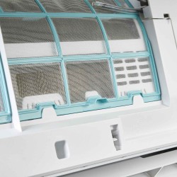 Кондиционер ELECTROLUX SMARTLINE EACS/I-24HSM/N8 