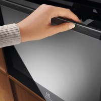Встраиваемая духовка ELECTROLUX LOC8H39WZ 