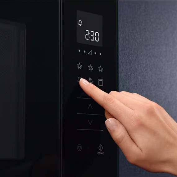 Встр. микроволновая печь ELECTROLUX LMS2203EMK 