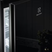 Refrigerator ELECTROLUX LNT7ME36K2 