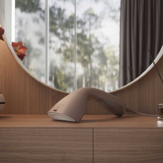 Отпариватели ELECTROLUX E7HS2-8WB 