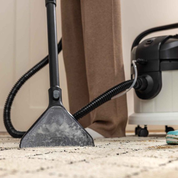 Пылесос KARCHER SE 4* PLUS EU (1.081-170.0)