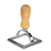 Cutters NAVA 10-111-114 PASTRY&RAVIOLI WOOD HANDLE 7x7CM 