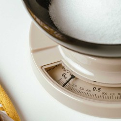 Measurers NAVA 10-274-020 ANALOG SCALE BOWL MISTY 2KG 