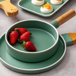 Тарелка NAVA 10-263-125 TERRESTRIAL EMERALD W/BAMBOO HANDLE 4/27CM 