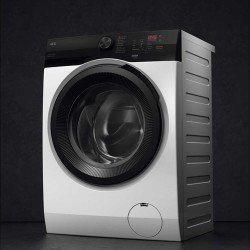 Стиральная машина AEG LFR6D844E 