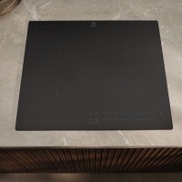 Керамическая варочная поверхность ELECTROLUX EIT60433CT 