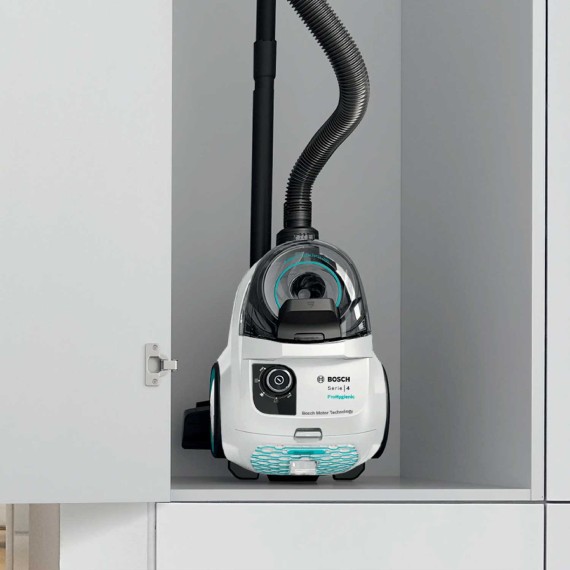 Vacuum cleaner BOSCH BGC21HYG1 