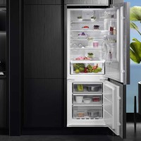Refrigerator built in AEG TSC7G181ES 