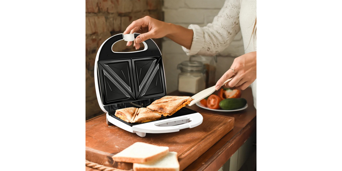Sandwich/waffle maker ARESA AR-1205 