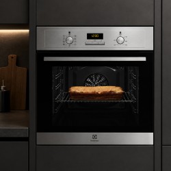 Built in oven ELECTROLUX EOF3H40BX 