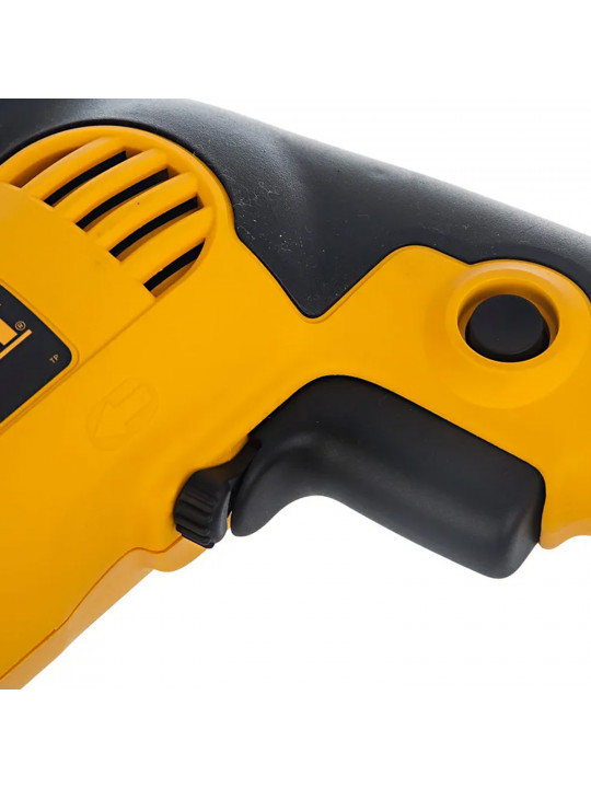 Дрели DEWALT DWD024S-QS 