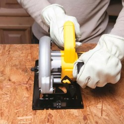 Circular saw DEWALT DWE560-QS 