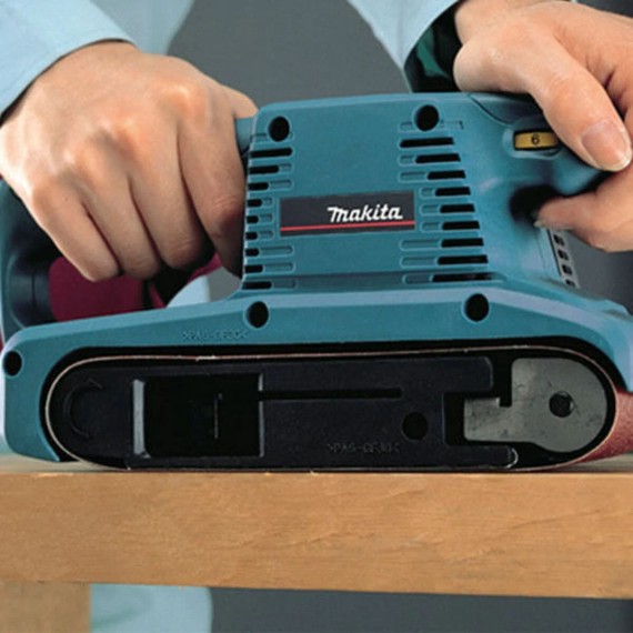 Шлифовальная машина MAKITA 9911K 
