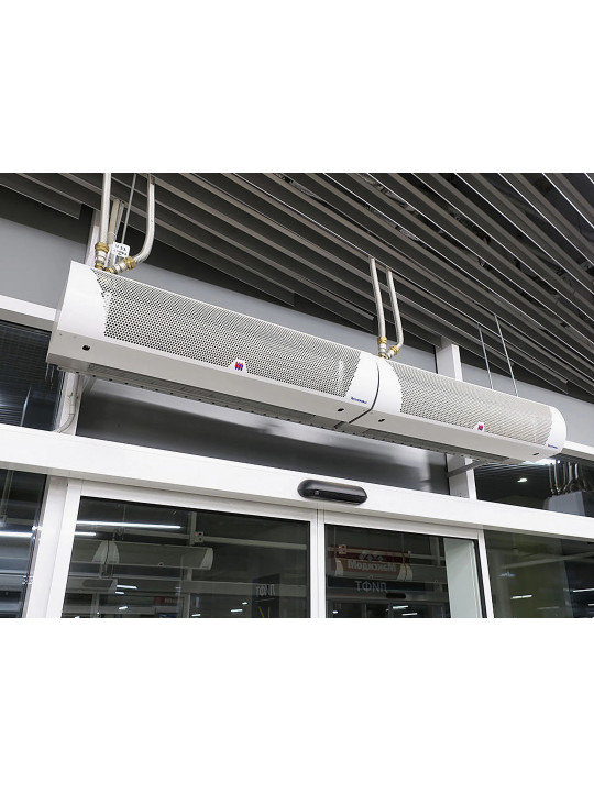 Installation and configuration of the air curtain