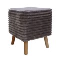 Stools & poufs