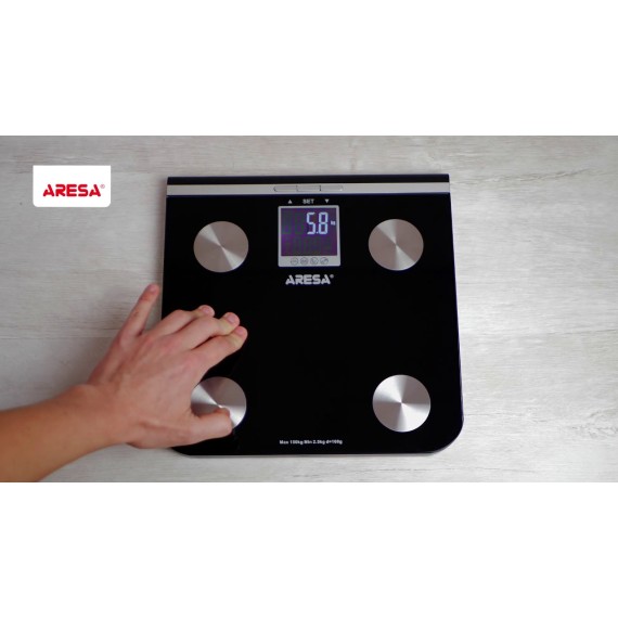 Распаковка напольных весов / Unpacking of bathroom scales ARESA AR-4403