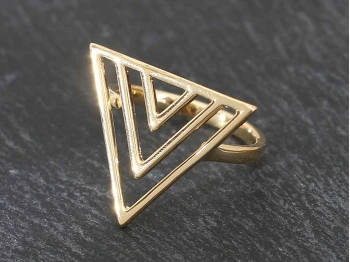 Կանացի զարդեր եվ աքսեսուարներ XIMI 6931664173998 TRIANGLE OPEN RING (173998)