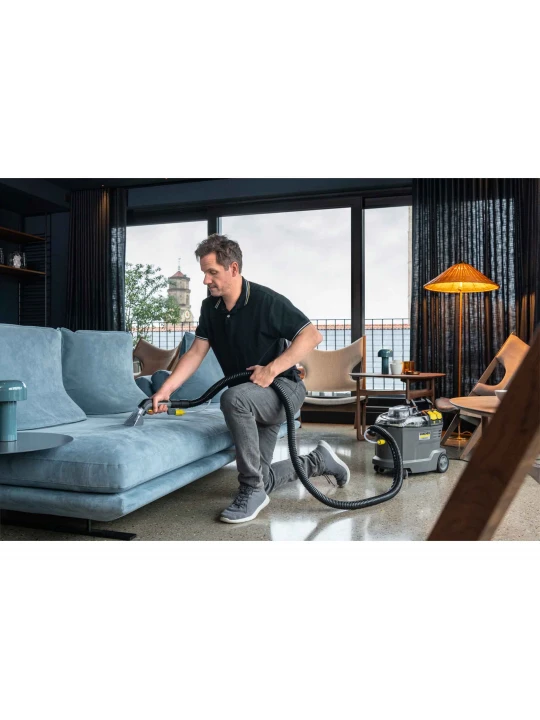 Փոշեկուլ պռոֆ. KARCHER PRO PUZZI 8/1 (1.100-240.0)